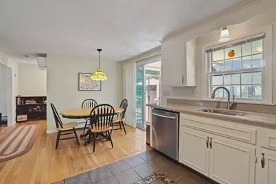 28 Sagewood Cir, Attleboro, MA 02703 - Photo 12
