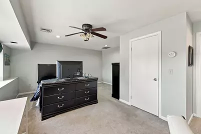 16 Oak St, Southwick, MA 01077 - Photo 24