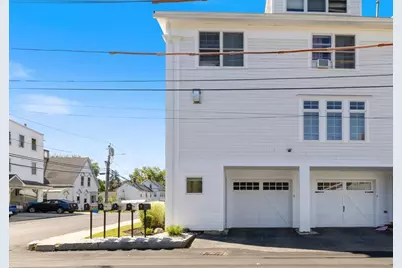 4 Mechanic St #1, Merrimac, MA 01860 - Photo 2