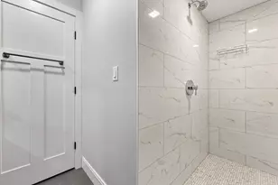 1721 Centre St, Boston, MA 02132 - Photo 14