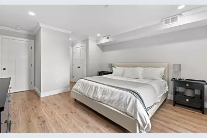 1721 Centre St #204, Boston, MA 02132 - Photo 18