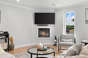 1721 Centre St, Boston, MA 02132 - Photo 4
