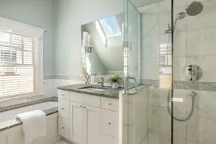 35 Gorham St, Cambridge, MA 02138 - Photo 12