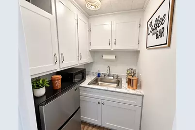 133 Maple St Suite 2, Springfield, MA 01105 - Photo 4