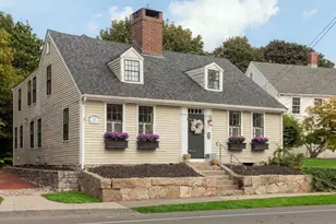 217 North St, Hingham, MA 02043 - Photo 2