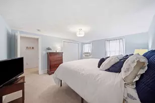 196 Middlesex St, North Andover, MA 01845 - Photo 24