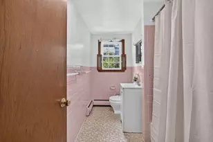 24 Grapevine Ave, Lexington, MA 02421 - Photo 10