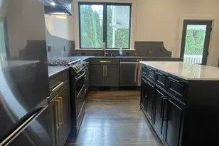 14 Everett St, Everett, MA 02149 - Photo 2