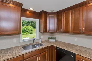 14 Echo Valley Dr, Hampden, MA 01036 - Photo 14