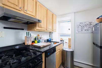 140 Athens St, Boston, MA 02127 - Photo 8