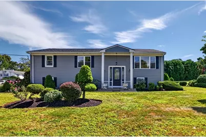 585 N Eastern Ave, Fall River, MA 02720 - Photo 1