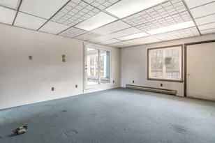 105 Hartford Tpke, Shrewsbury, MA 01545 - Photo 8