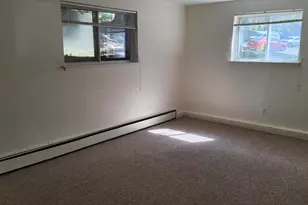 9 Longwood Dr, Andover, MA 01810 - Photo 8