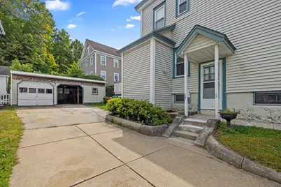272 Shaw St, Lowell, MA 01851 - Photo 2