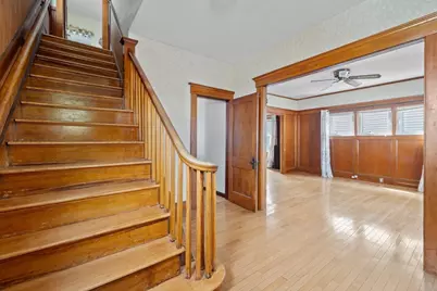 272 Shaw St, Lowell, MA 01851 - Photo 6