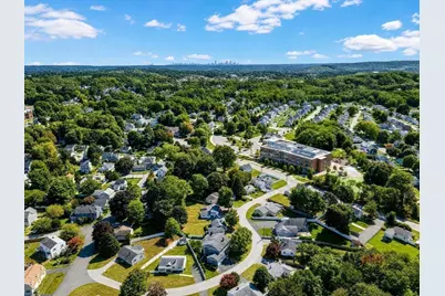 11 Pilgrim Rd, Woburn, MA 01801 - Photo 28