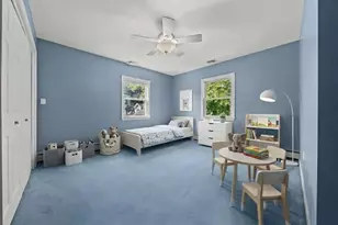 11 Pilgrim Rd, Woburn, MA 01801 - Photo 18