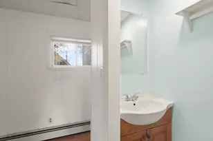 21 Goldsmith Ave, Beverly, MA 01915 - Photo 28