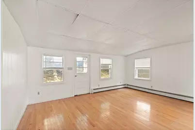 21 Goldsmith Ave, Beverly, MA 01915 - Photo 16