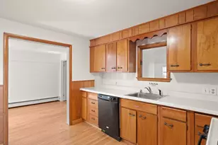 21 Goldsmith Ave, Beverly, MA 01915 - Photo 12