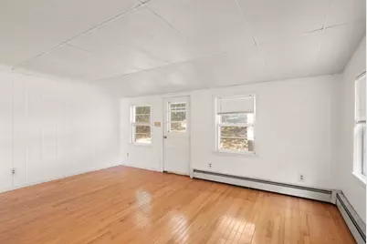 21 Goldsmith Ave, Beverly, MA 01915 - Photo 18