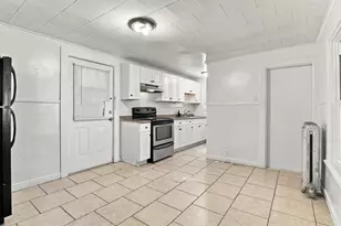 99 Crystal St, Southbridge, MA 01550 - Photo 8