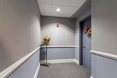 245 Cambridge Street #302, Burlington, MA 01803 - Photo 2