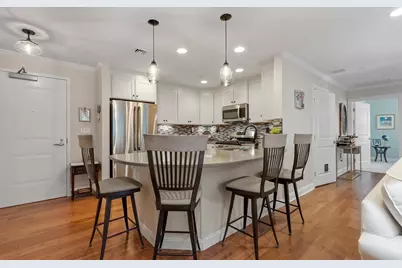 245 Cambridge Street #302, Burlington, MA 01803 - Photo 4