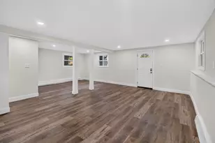 251 Winn St, Burlington, MA 01803 - Photo 24