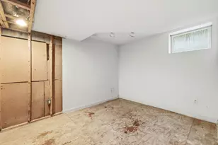 2931 Washburn Ave, Cambridge, MA 02140 - Photo 8