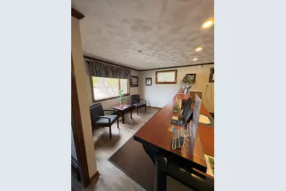 4436 Acushnet Ave, New Bedford, MA 02745 - Photo 10