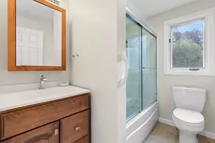 8 Patriots Landing, Essex, MA 01929 - Photo 16
