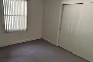 40 Halifax, Springfield, MA 01108 - Photo 6
