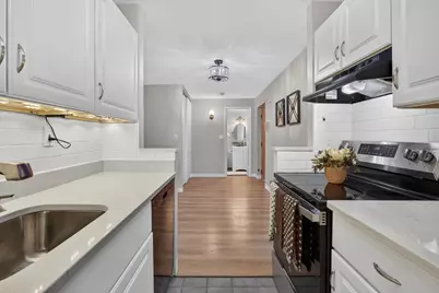 61 Wright #105, Stoneham, MA 02180 - Photo 24