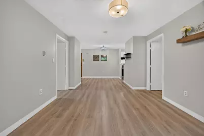 61 Wright #105, Stoneham, MA 02180 - Photo 20