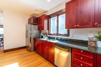 37 Cedrus Ave #37, Boston, MA 02131 - Photo 10