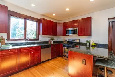 37 Cedrus Ave #37, Boston, MA 02131 - Photo 12