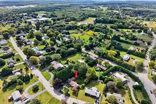 36 Beechwood Dr, Dartmouth, MA 02748 - Photo 6