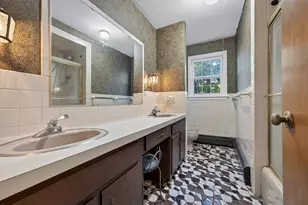 36 Beechwood Dr, Dartmouth, MA 02748 - Photo 26