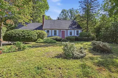 148 Falmouth Rd, West Springfield, MA 01089 - Photo 8