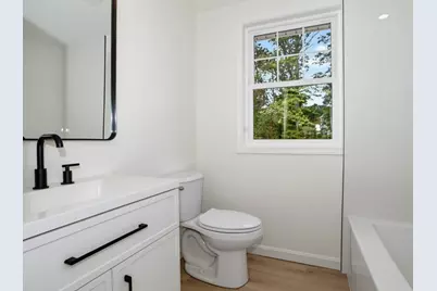 33 Cheryl Ln, Holliston, MA 01746 - Photo 16