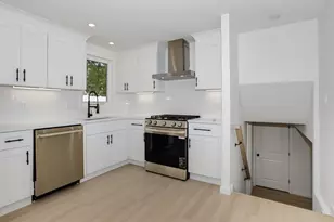 33 Cheryl Ln, Holliston, MA 01746 - Photo 4