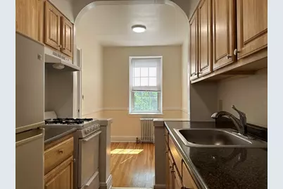 24 Concord Ave #312, Cambridge, MA 02138 - Photo 8