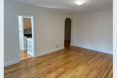 24 Concord Ave #312, Cambridge, MA 02138 - Photo 2