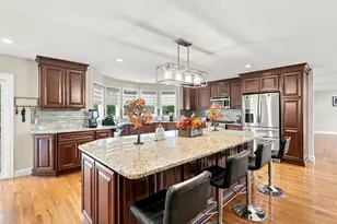 35 Striper Cir, Dartmouth, MA 02747 - Photo 8