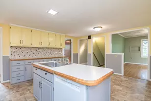 59 North St, Northampton, MA 01060 - Photo 14