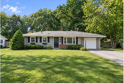 122 Elsie Rd, Brockton, MA 02302 - Photo 1