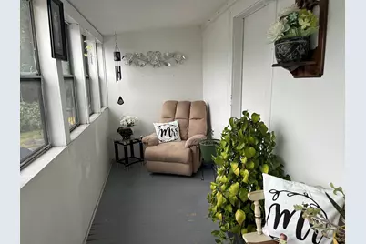 397 Mechanic St, Leominster, MA 01453 - Photo 2