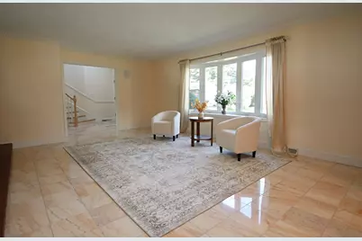 14 Arrowhead Drive, Saugus, MA 01906 - Photo 6