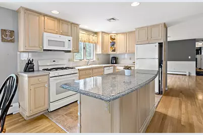348 Prince Hinckley Road, Barnstable, MA 02632 - Photo 6